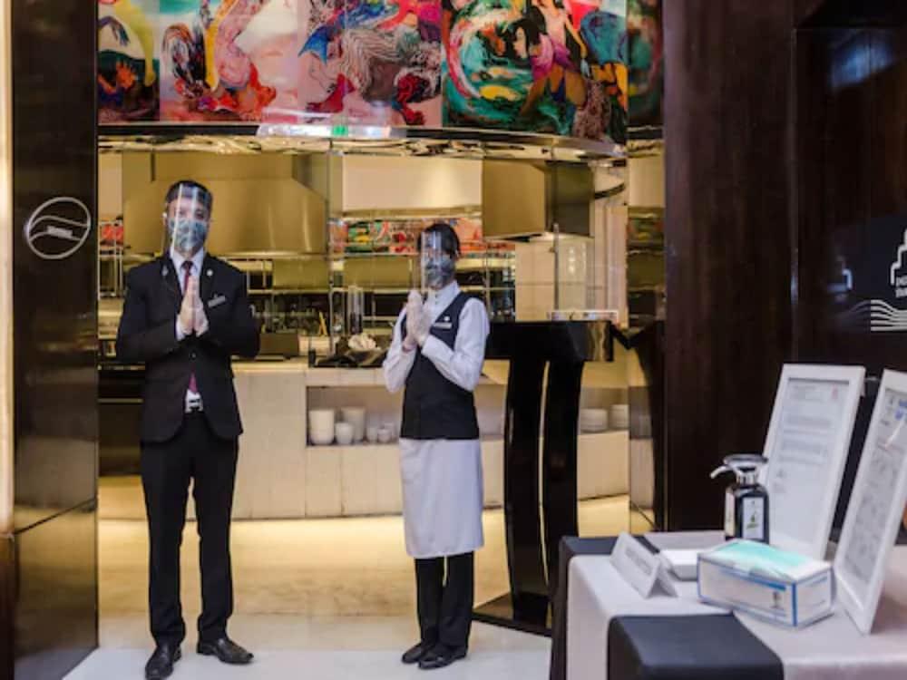 Hotel Ciputra World Surabaya Managed By Swiss-Belhotel International Zewnętrze zdjęcie