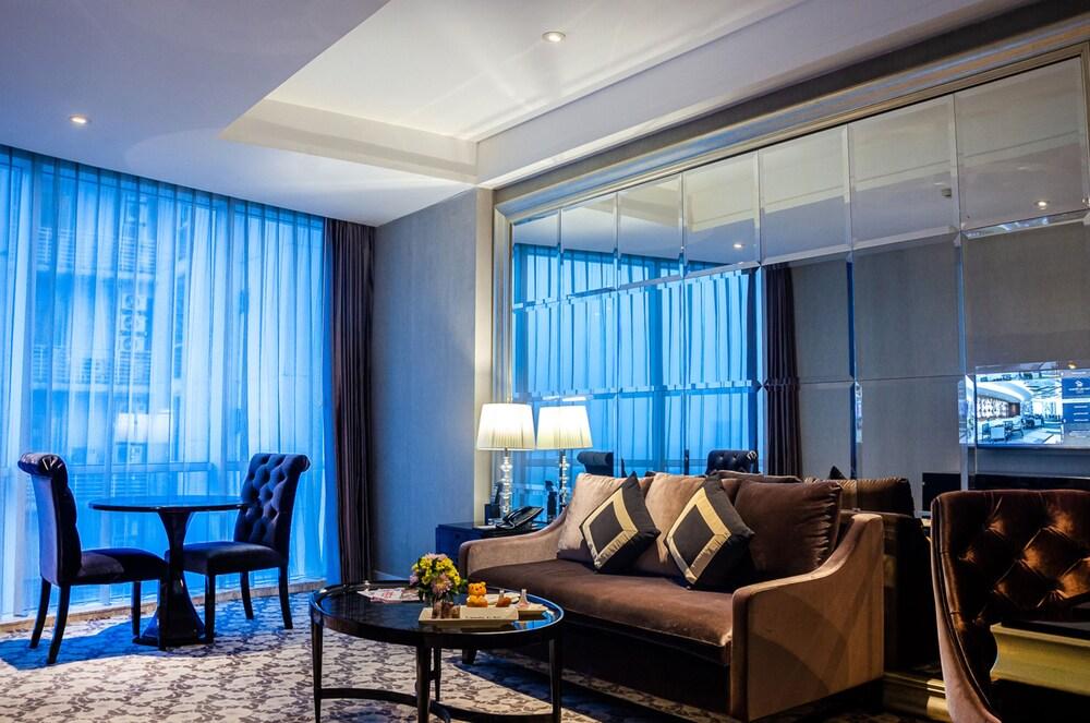 Hotel Ciputra World Surabaya Managed By Swiss-Belhotel International Zewnętrze zdjęcie